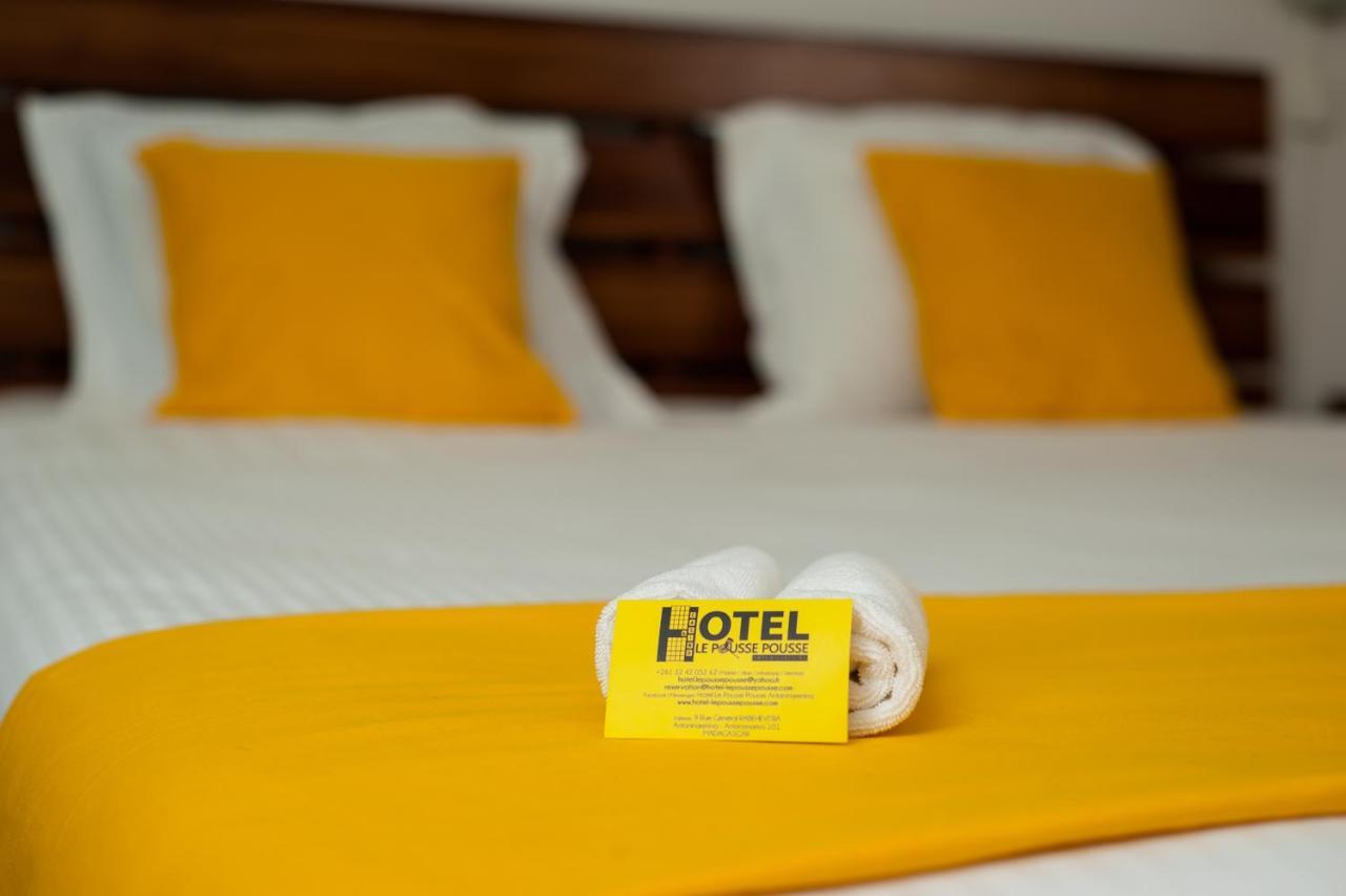 Hotel Le Pousse Pousse อันตานานารีโว ภายนอก รูปภาพ