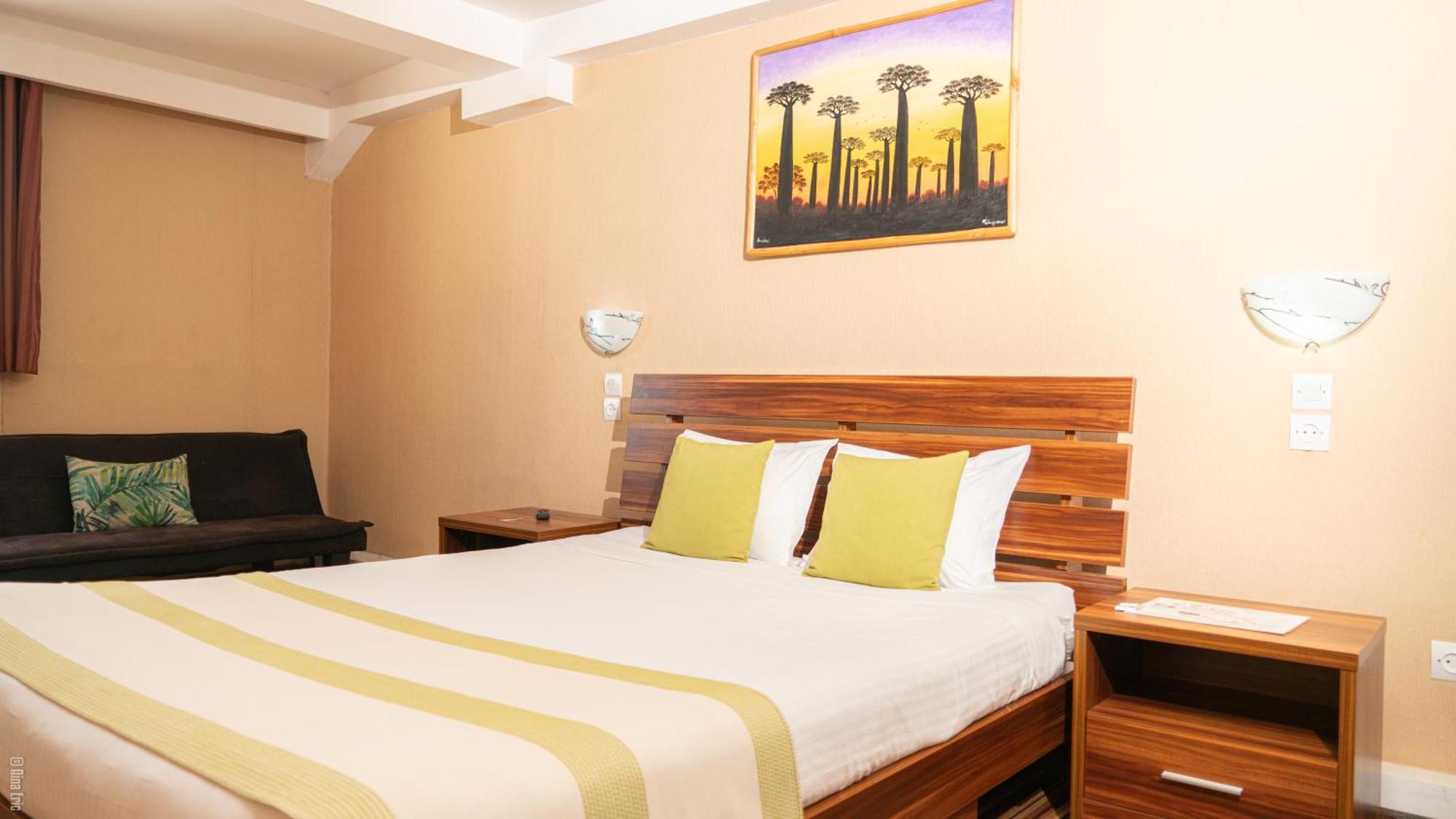 Hotel Le Pousse Pousse อันตานานารีโว ภายนอก รูปภาพ