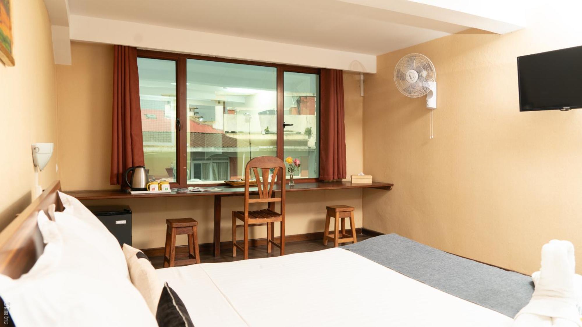 Hotel Le Pousse Pousse อันตานานารีโว ภายนอก รูปภาพ